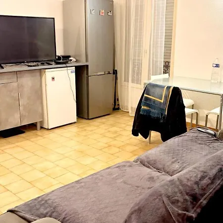 A Appartement *